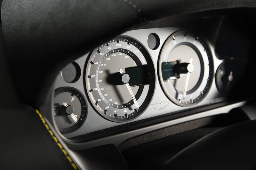 2016 Aston Martin V8 Vantage GT — photo 34