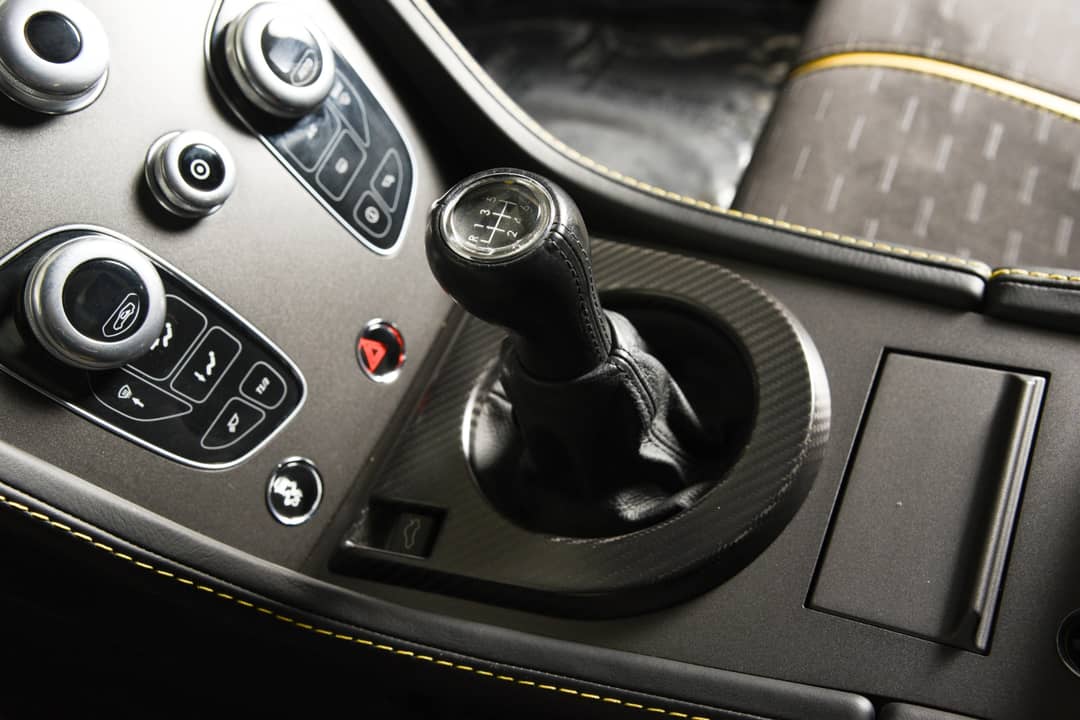 2016 Aston Martin V8 Vantage GT — photo 6