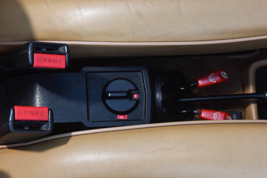 1989 Porsche Targa — photo 28