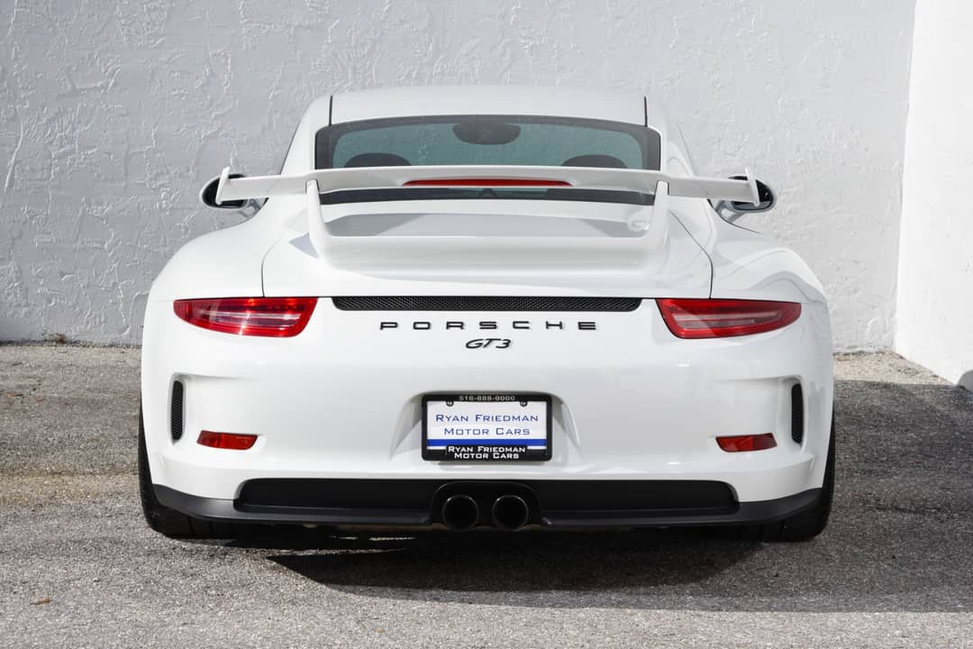 2015 Porsche 911 GT3 — photo 14