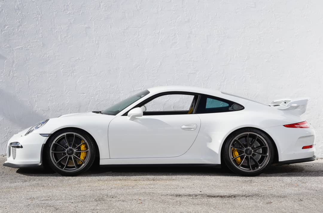2015 Porsche 911 GT3 — photo 15