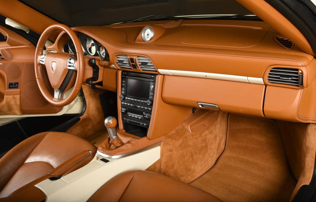 2009 Porsche 911 Turbo — photo 32