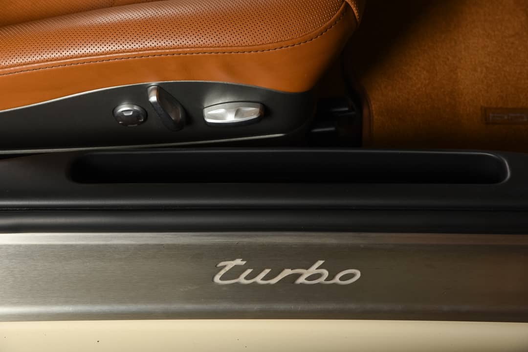 2009 Porsche 911 Turbo — photo 36