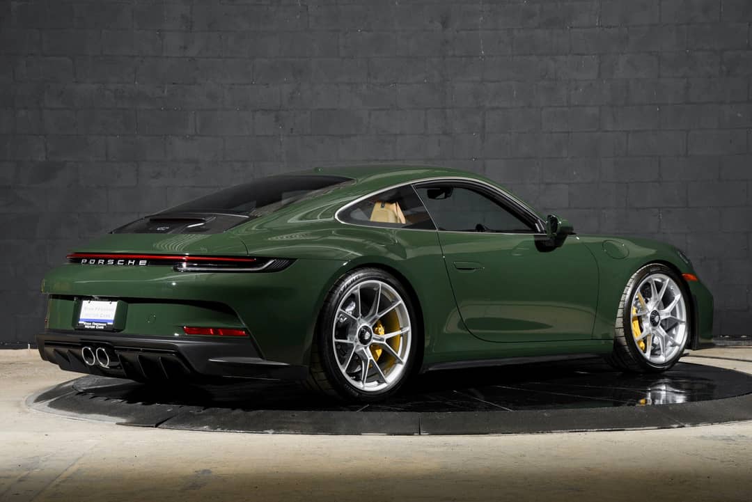 2022 Porsche 911 GT3 Touring — photo 12