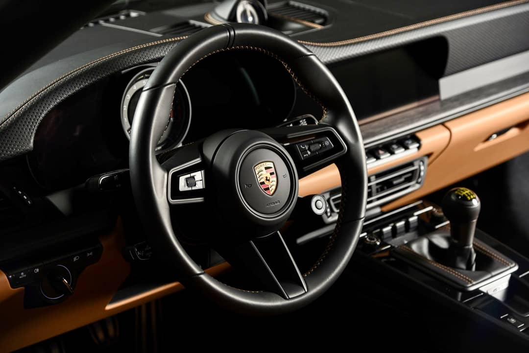 2022 Porsche 911 GT3 Touring — photo 16