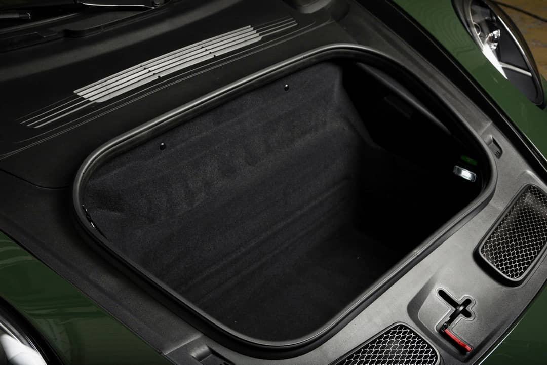 2022 Porsche 911 GT3 Touring — photo 37