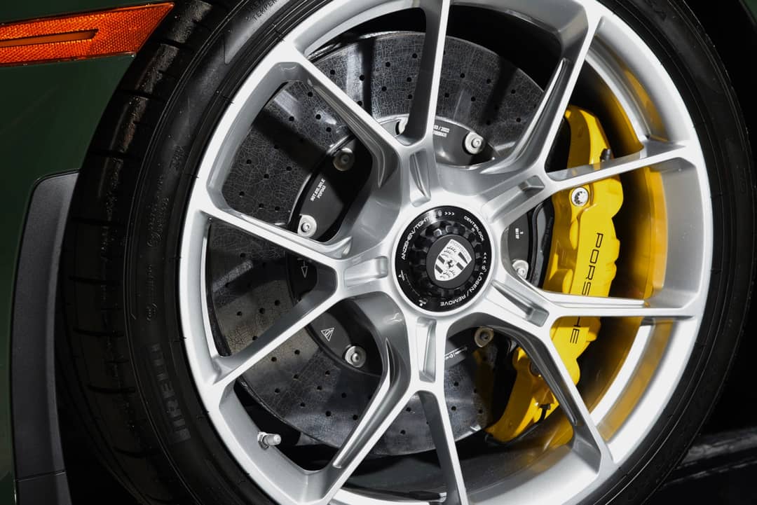 2022 Porsche 911 GT3 Touring — photo 10