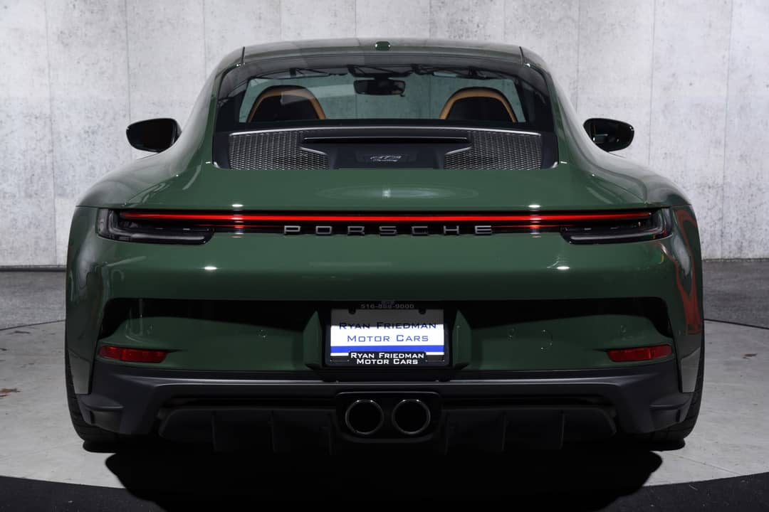 2022 Porsche 911 GT3 Touring — photo 11