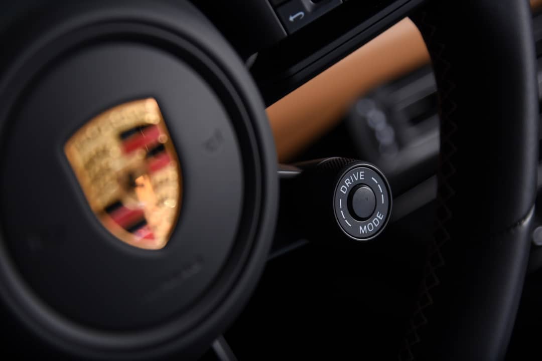 2022 Porsche 911 GT3 Touring — photo 18