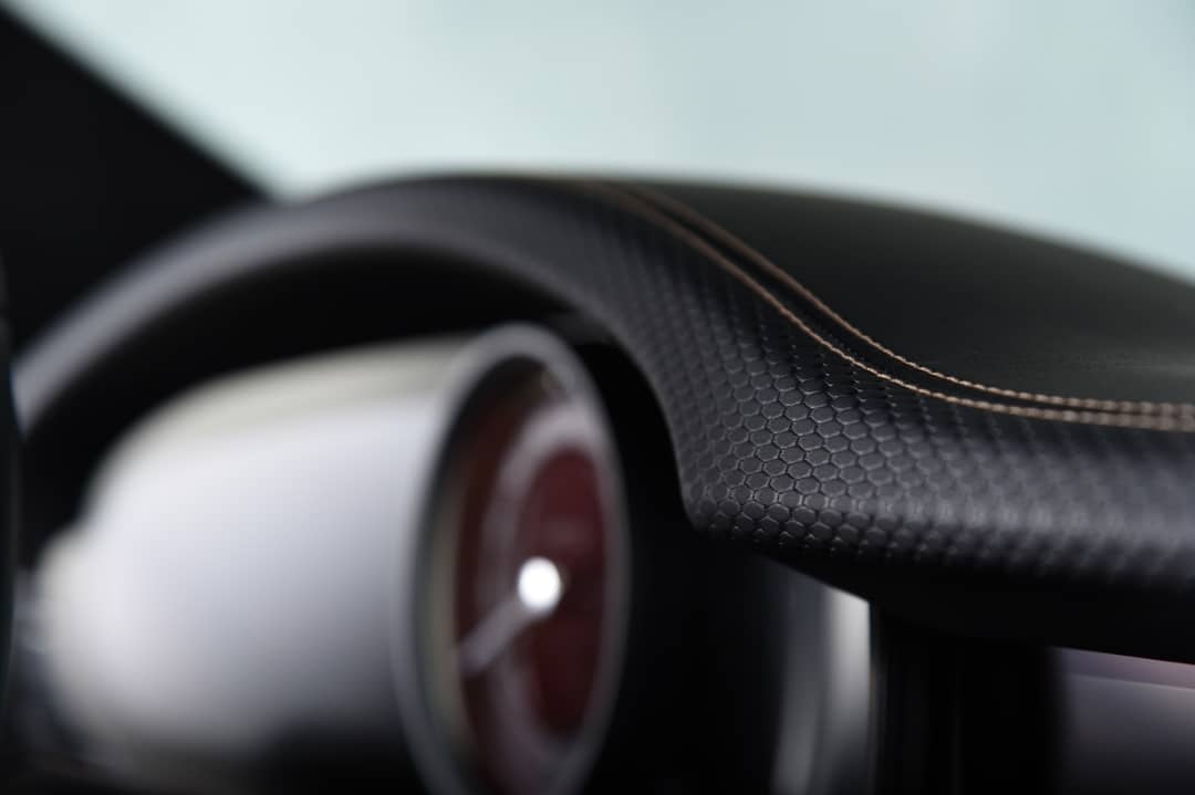 2022 Porsche 911 GT3 Touring — photo 20