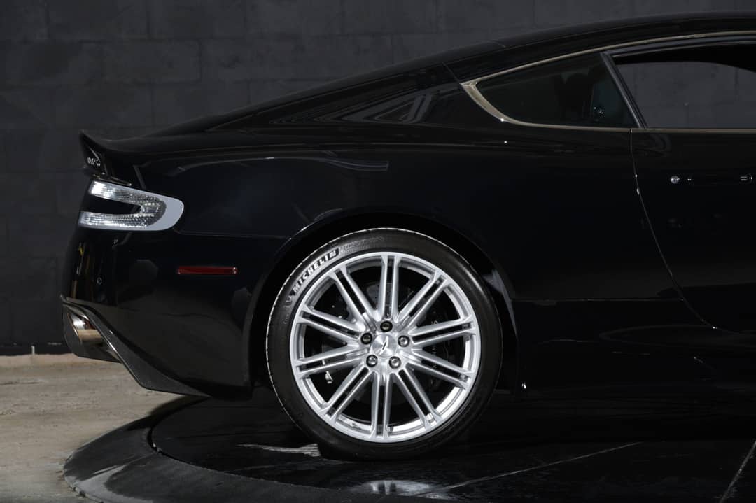 2009 Aston Martin DBS — photo 16