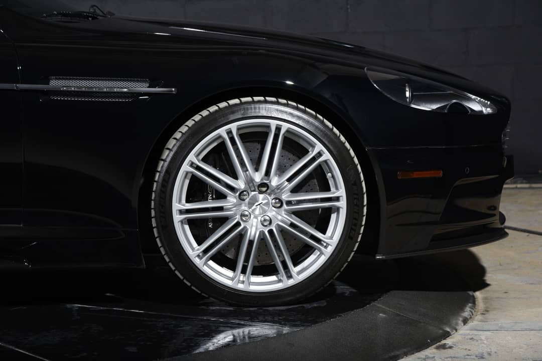 2009 Aston Martin DBS — photo 18