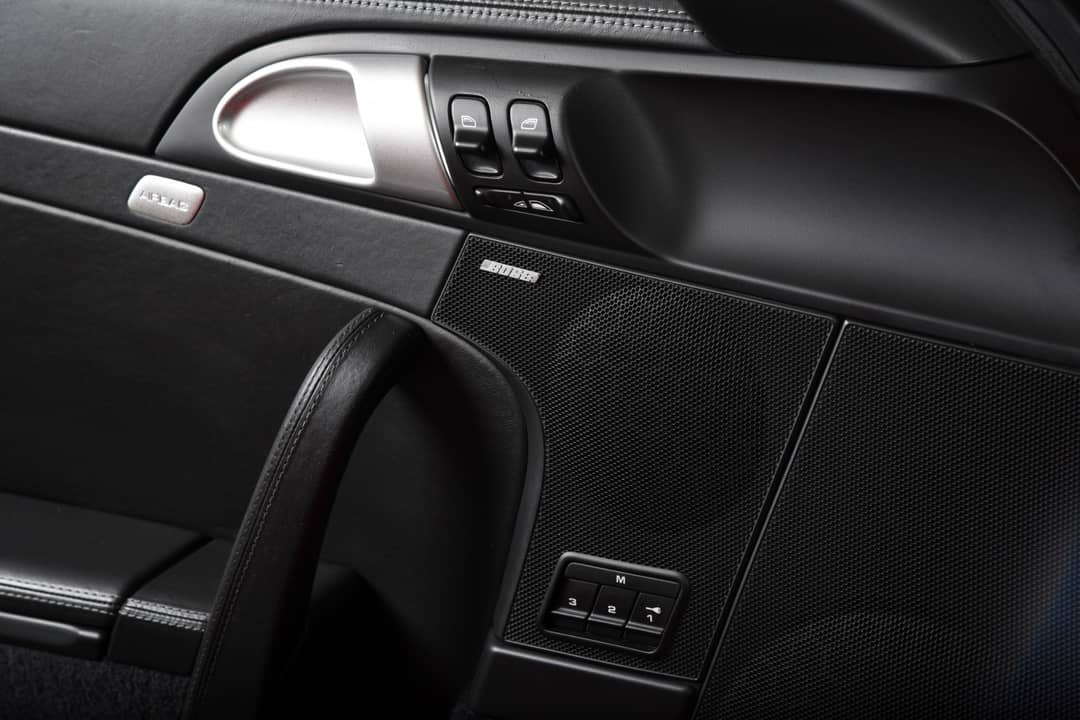 2011 Porsche 911 Carrera 4S — photo 18
