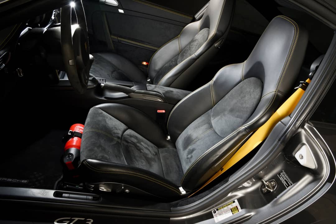 2010 Porsche 911 GT3 — photo 17
