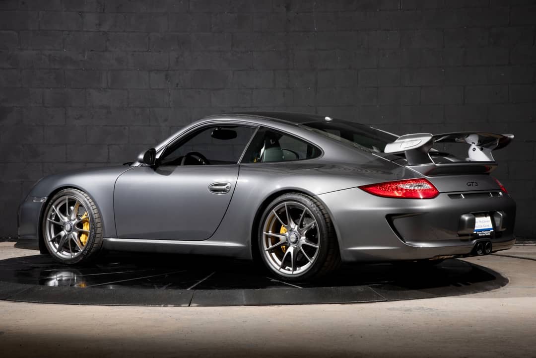 2010 Porsche 911 GT3 — photo 3