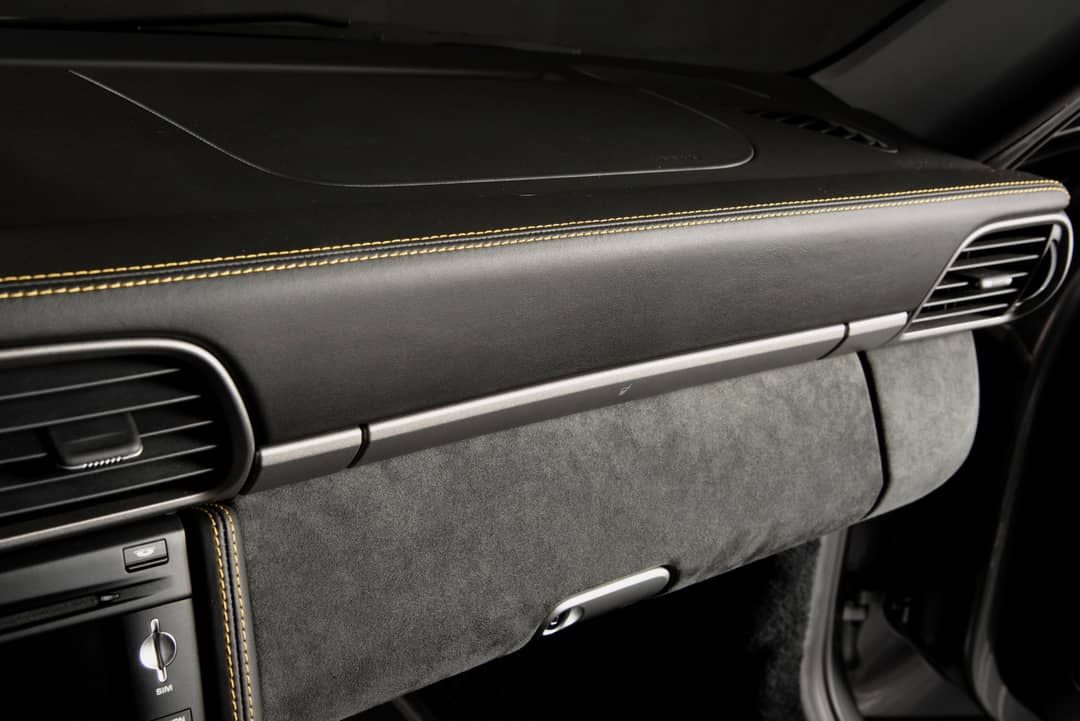 2010 Porsche 911 GT3 — photo 22