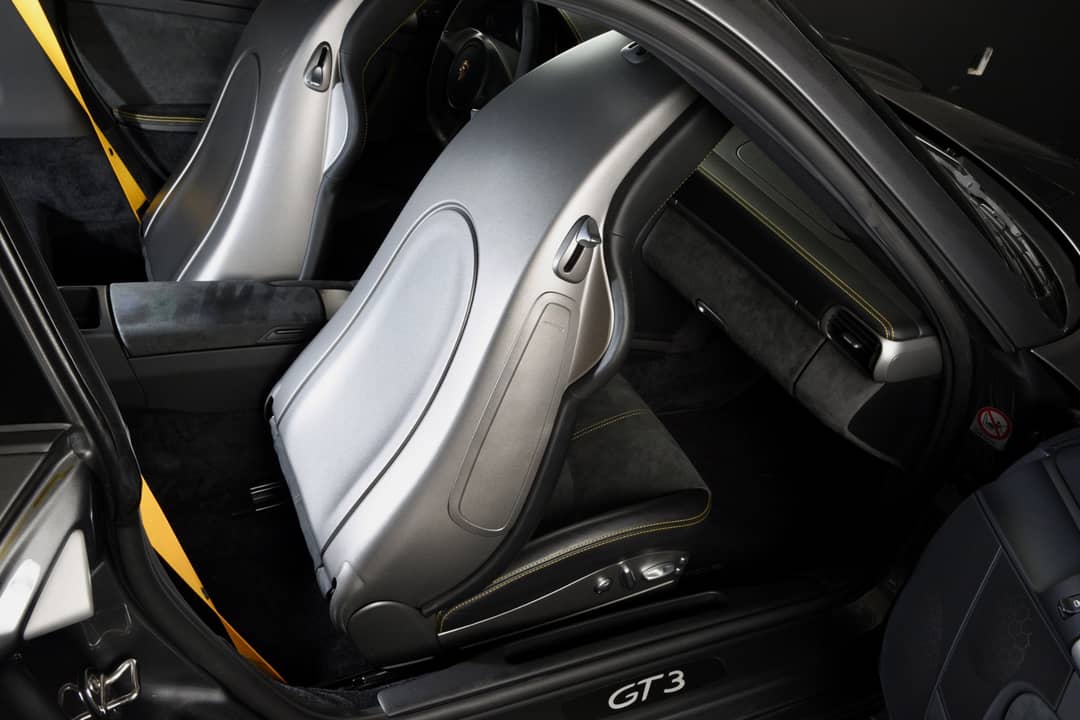 2010 Porsche 911 GT3 — photo 26