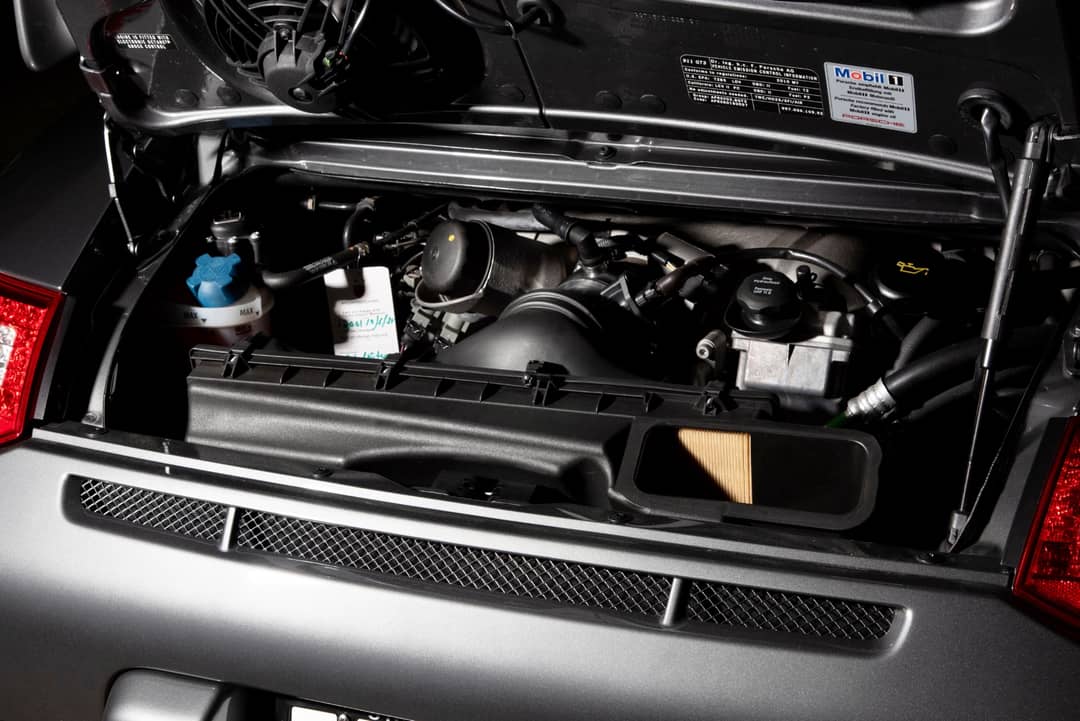 2010 Porsche 911 GT3 — photo 32