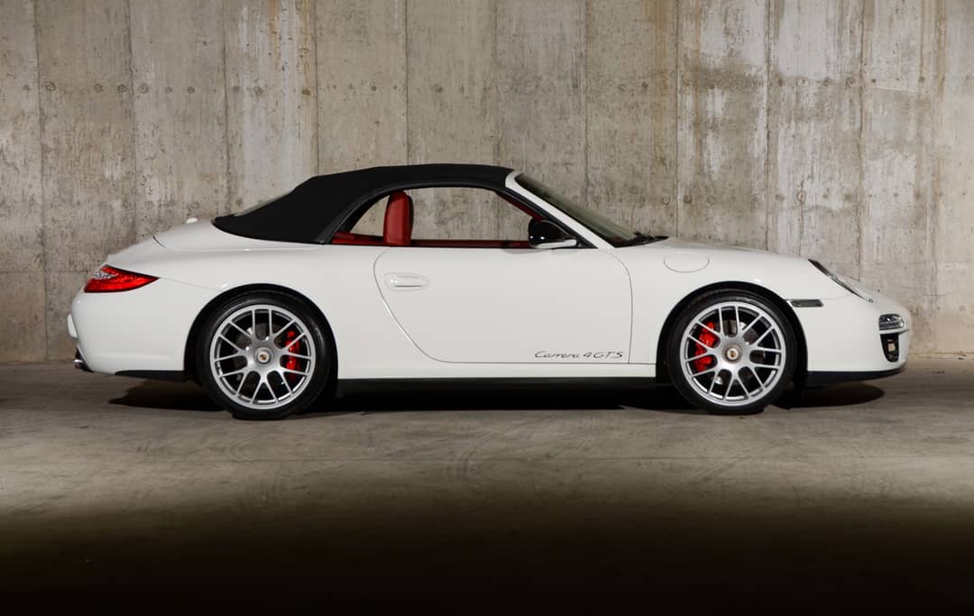 2012 Porsche 911 Carrera 4 GTS — photo 2
