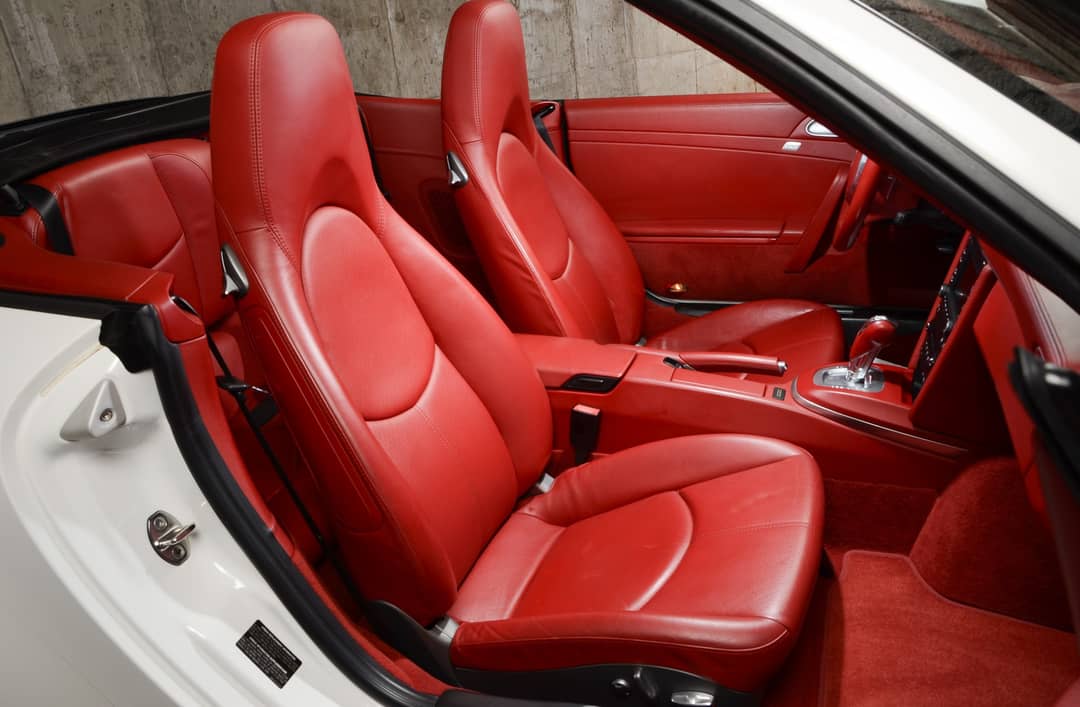 2012 Porsche 911 Carrera 4 GTS — photo 19