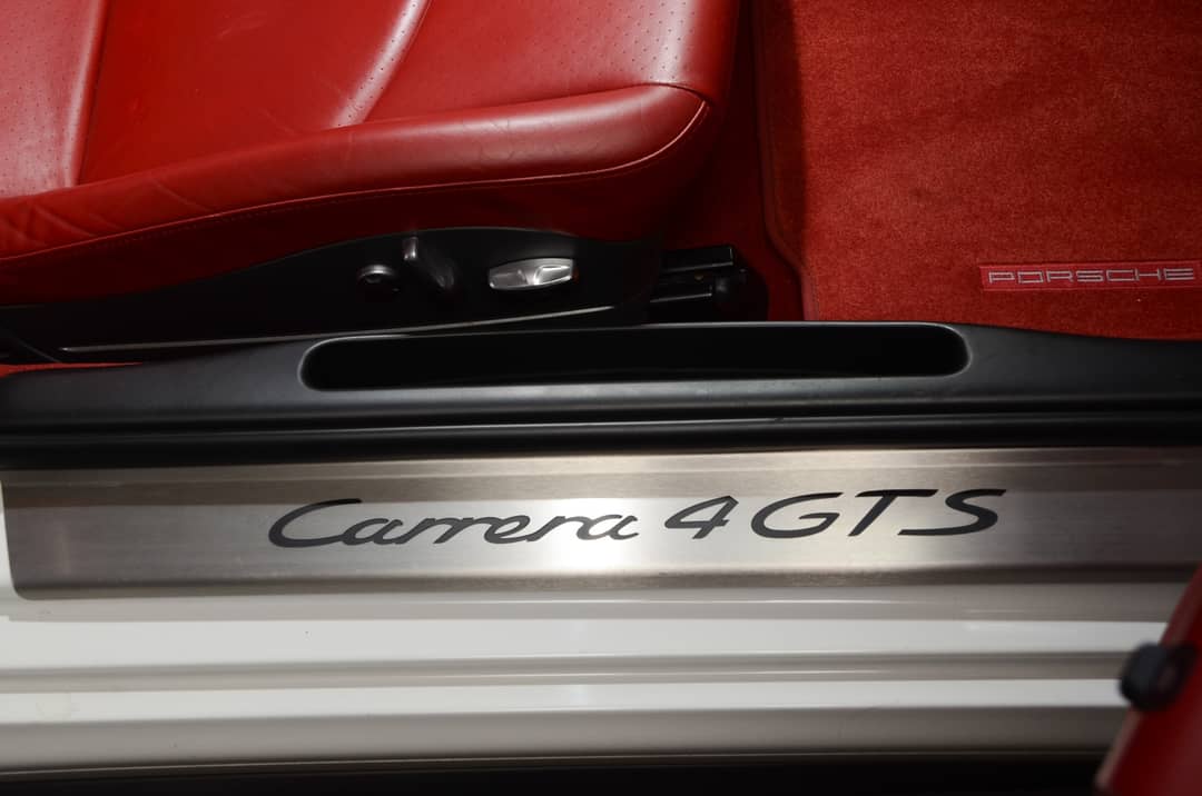 2012 Porsche 911 Carrera 4 GTS — photo 20