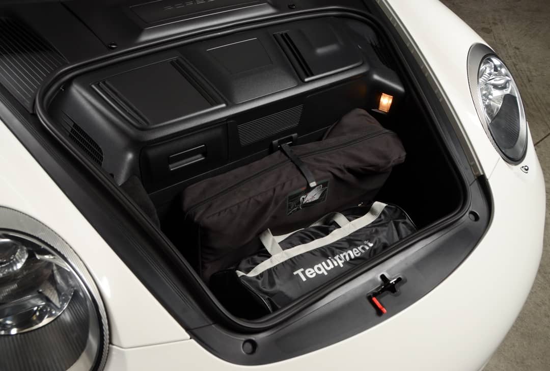 2012 Porsche 911 Carrera 4 GTS — photo 4