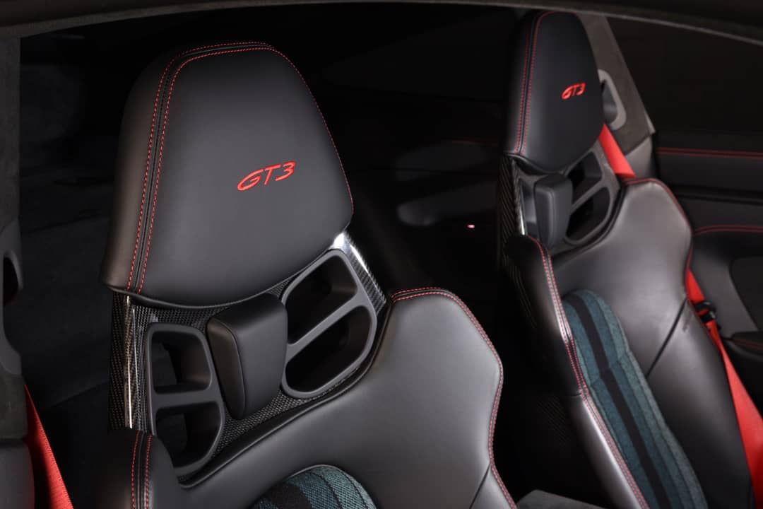 2022 Porsche 911 GT3 — photo 22