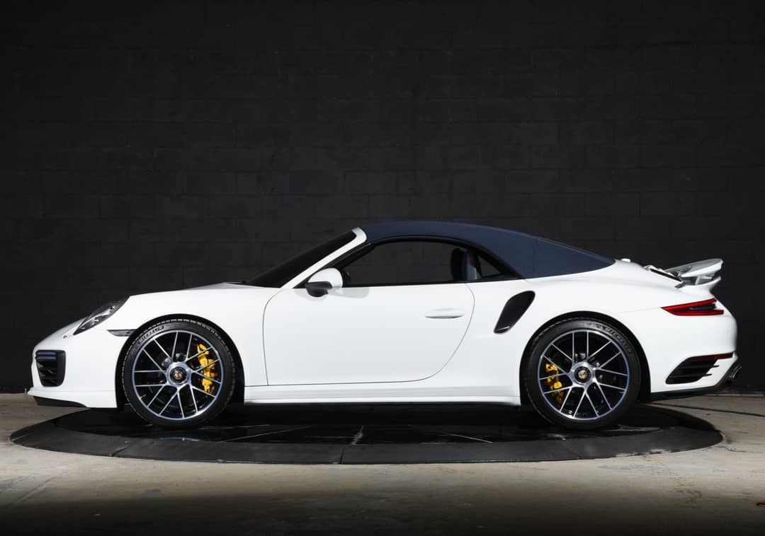2018 Porsche 911 Turbo S — photo 16