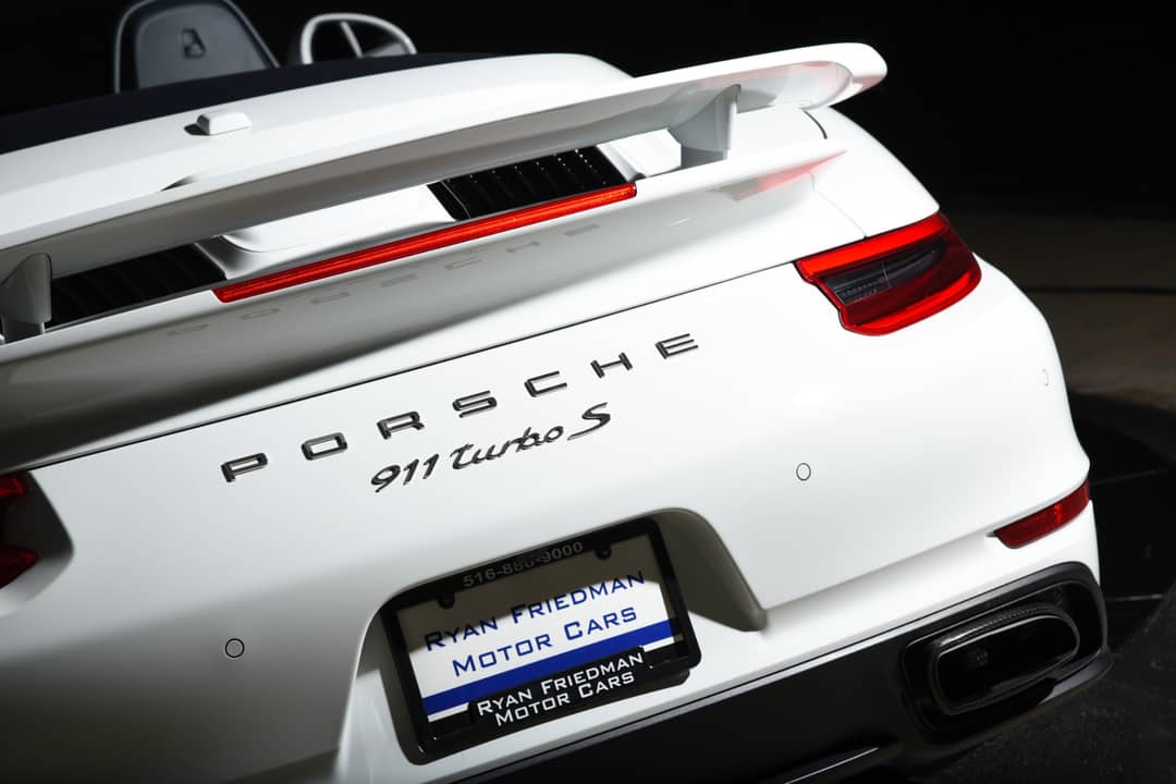 2018 Porsche 911 Turbo S — photo 25