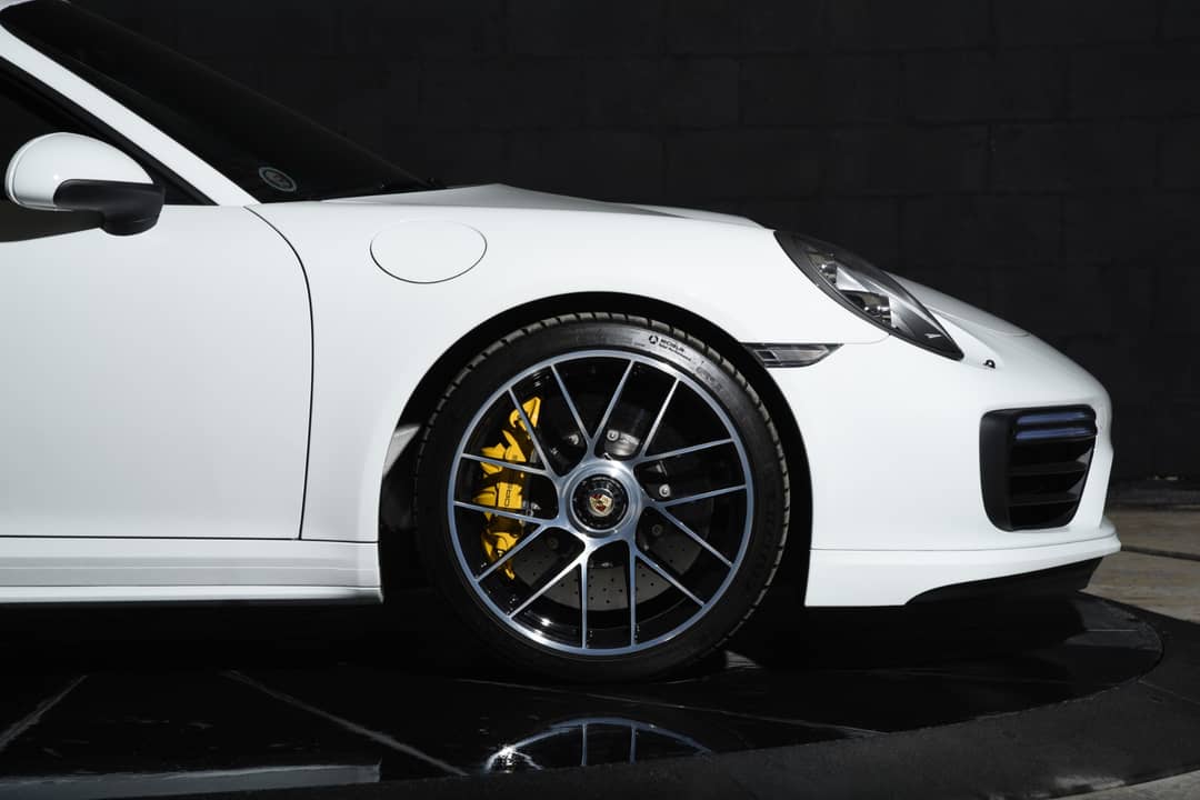 2018 Porsche 911 Turbo S — photo 31