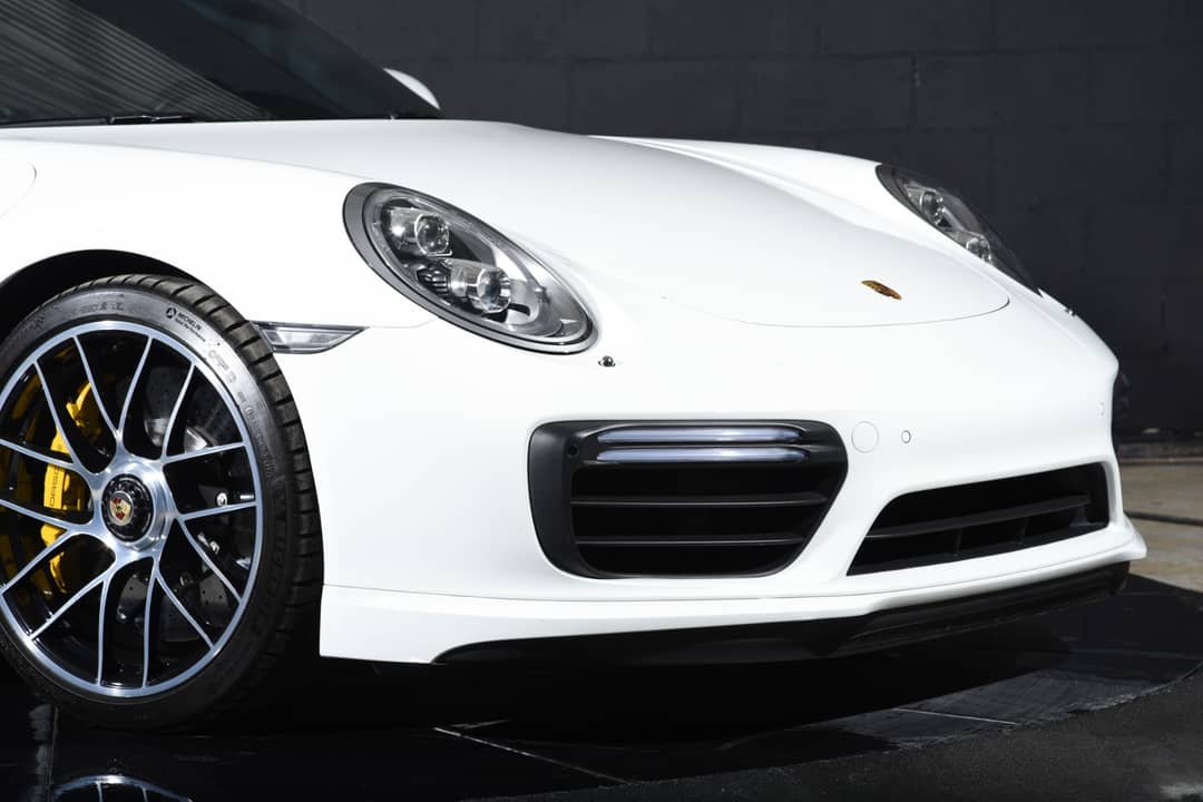 2018 Porsche 911 Turbo S — photo 32
