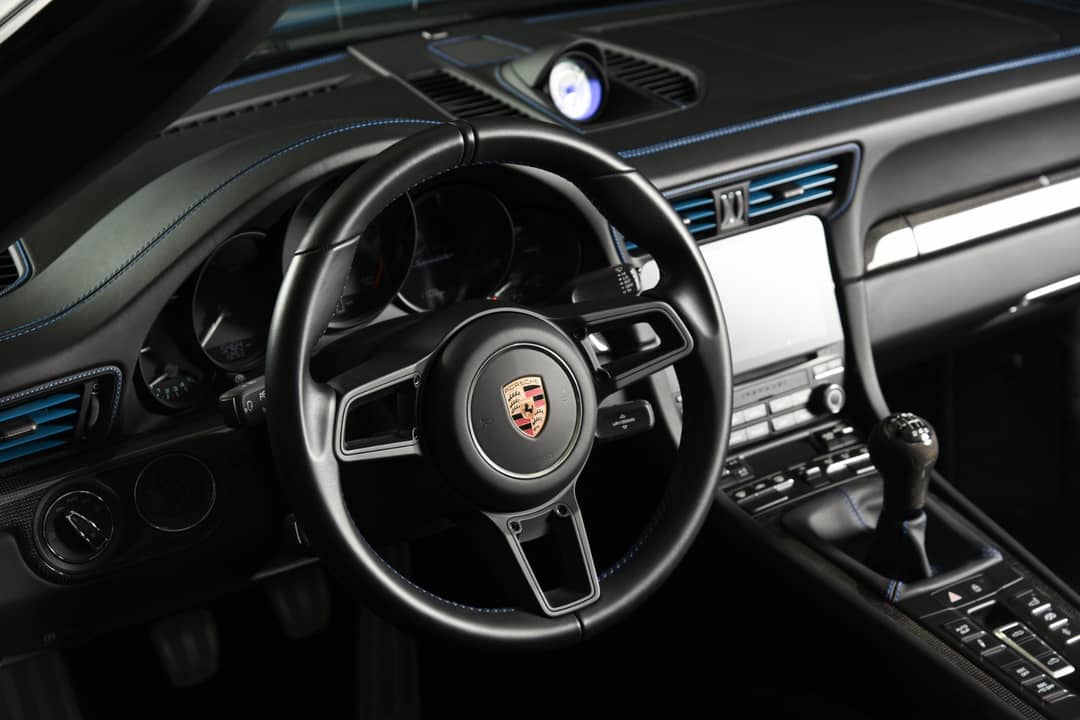 2019 Porsche 911 Speedster — photo 16
