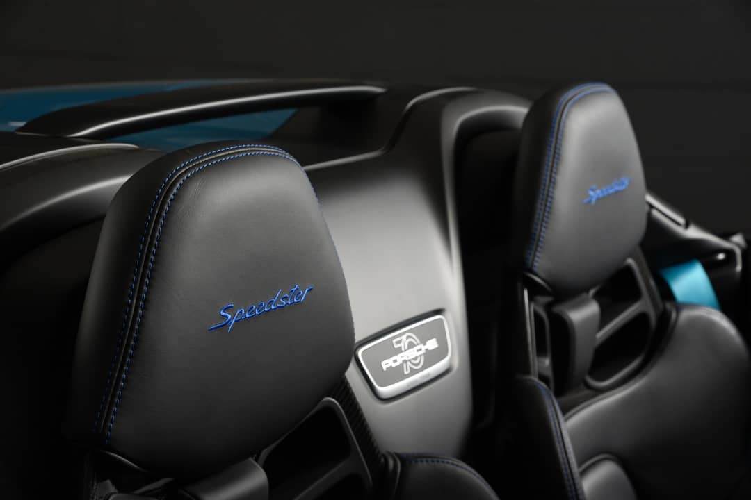 2019 Porsche 911 Speedster — photo 19