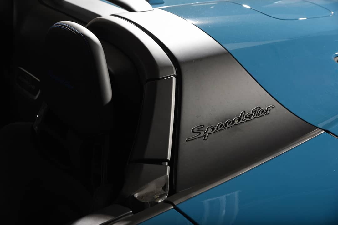2019 Porsche 911 Speedster — photo 32