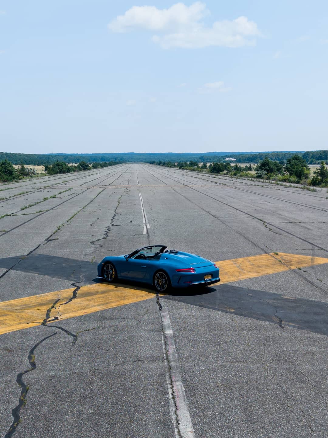 2019 Porsche 911 Speedster — photo 38