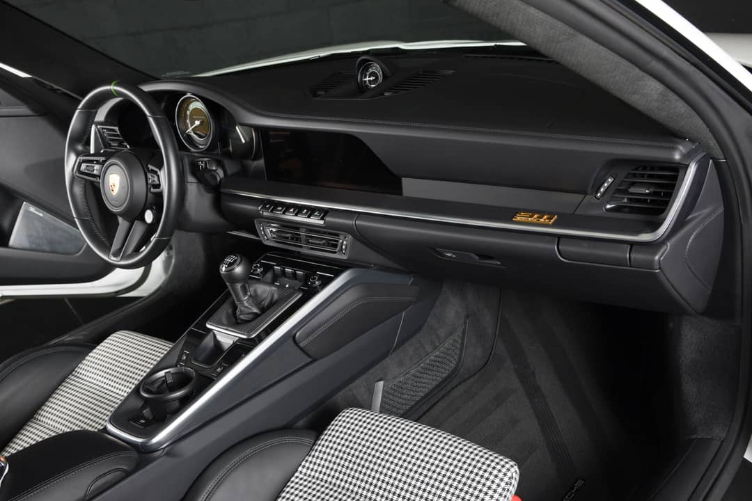 2023 Porsche 911 Sport Classic — photo 17