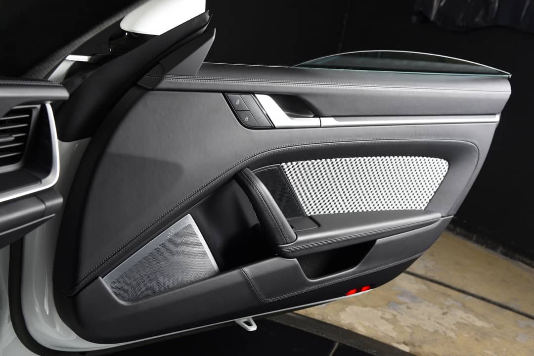 2023 Porsche 911 Sport Classic — photo 31