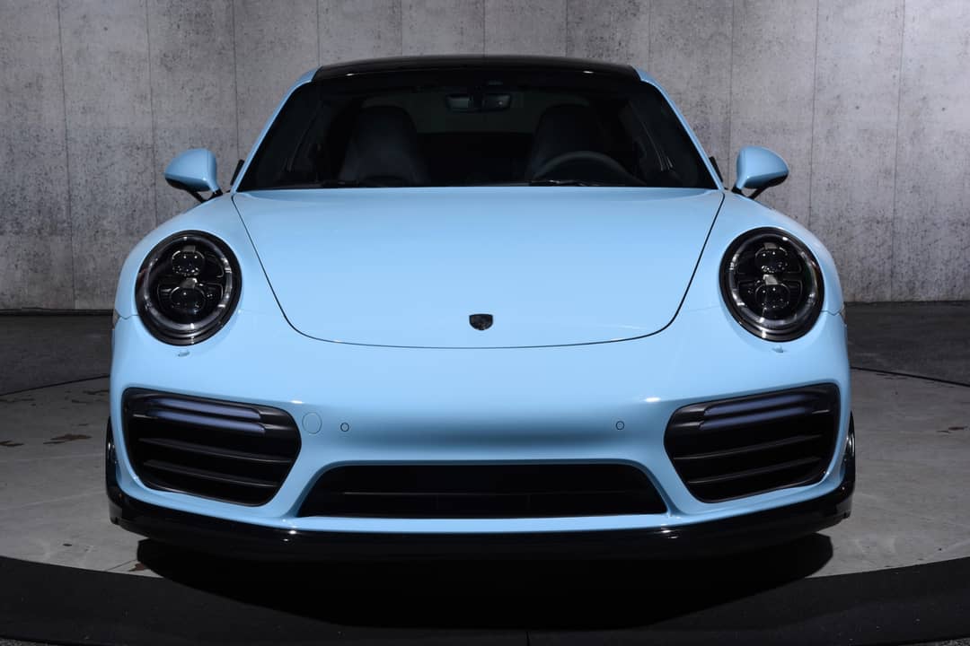 2017 Porsche 911 Turbo S — photo 14