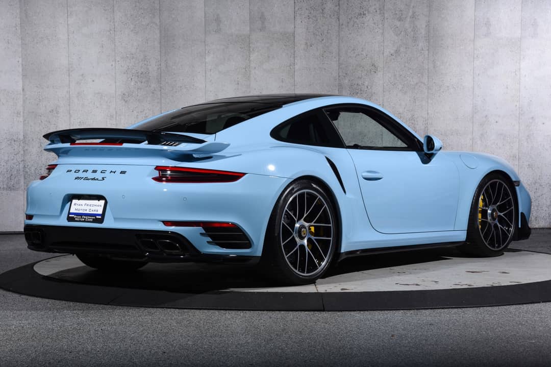 2017 Porsche 911 Turbo S — photo 3