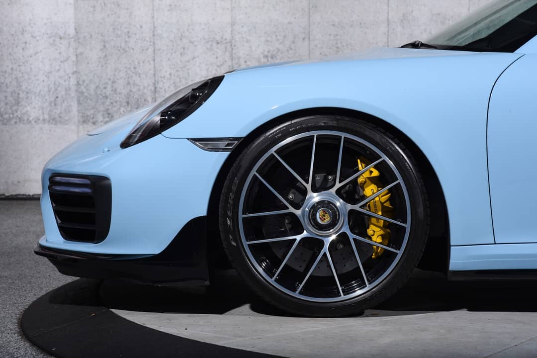 2017 Porsche 911 Turbo S — photo 46
