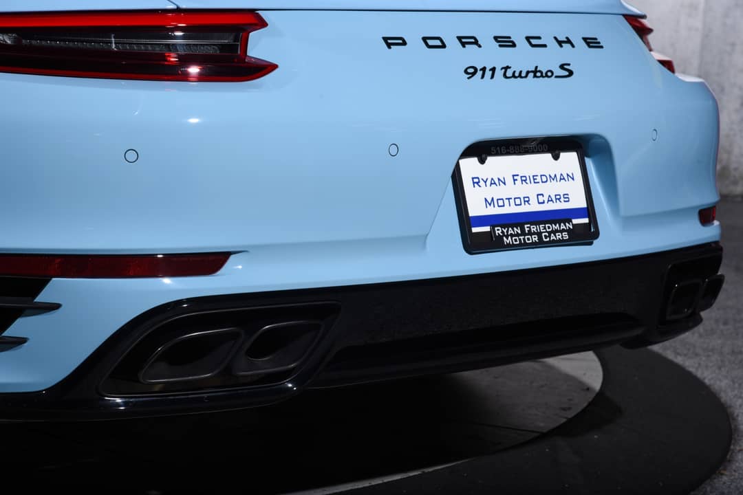 2017 Porsche 911 Turbo S — photo 50