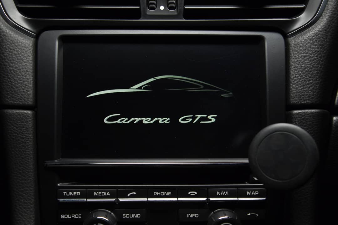 2016 Porsche 911 Carrera GTS — photo 27