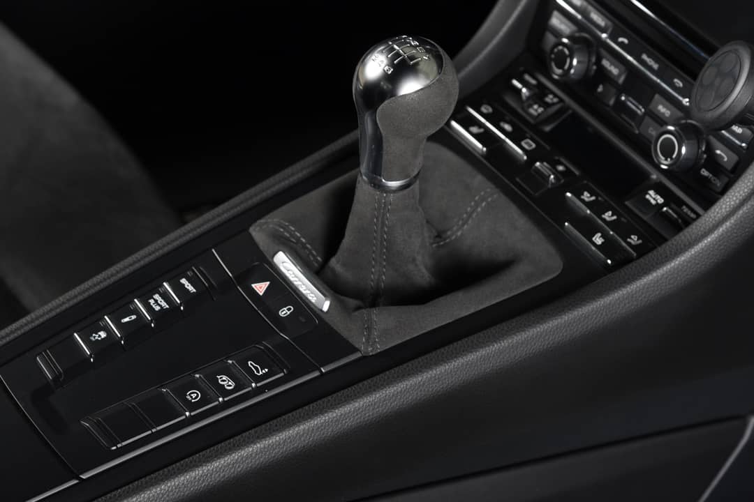 2016 Porsche 911 Carrera GTS — photo 8