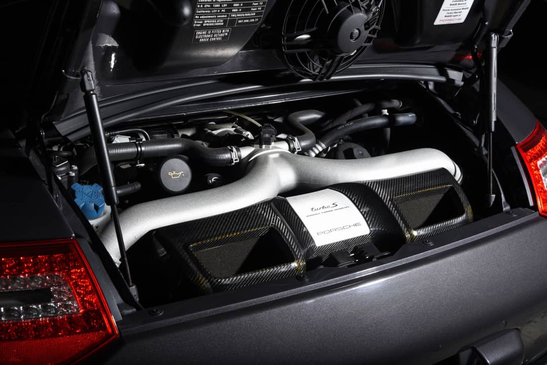 2011 Porsche 911 Turbo S — photo 18