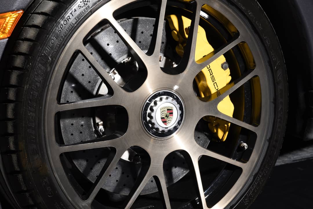 2011 Porsche 911 Turbo S — photo 19