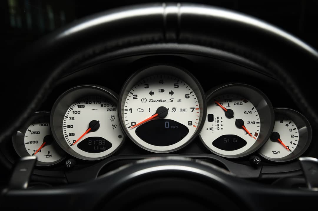 2011 Porsche 911 Turbo S — photo 20