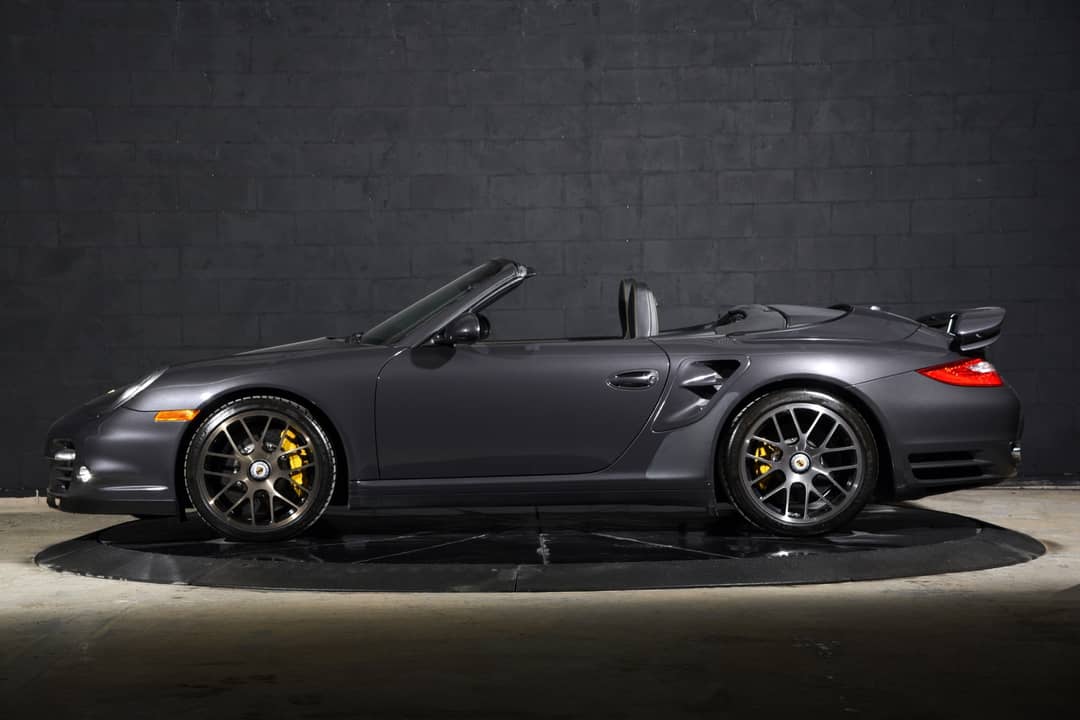 2011 Porsche 911 Turbo S — photo 23