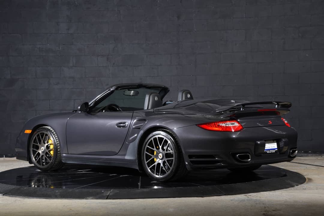 2011 Porsche 911 Turbo S — photo 27