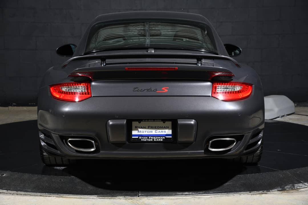 2011 Porsche 911 Turbo S — photo 35