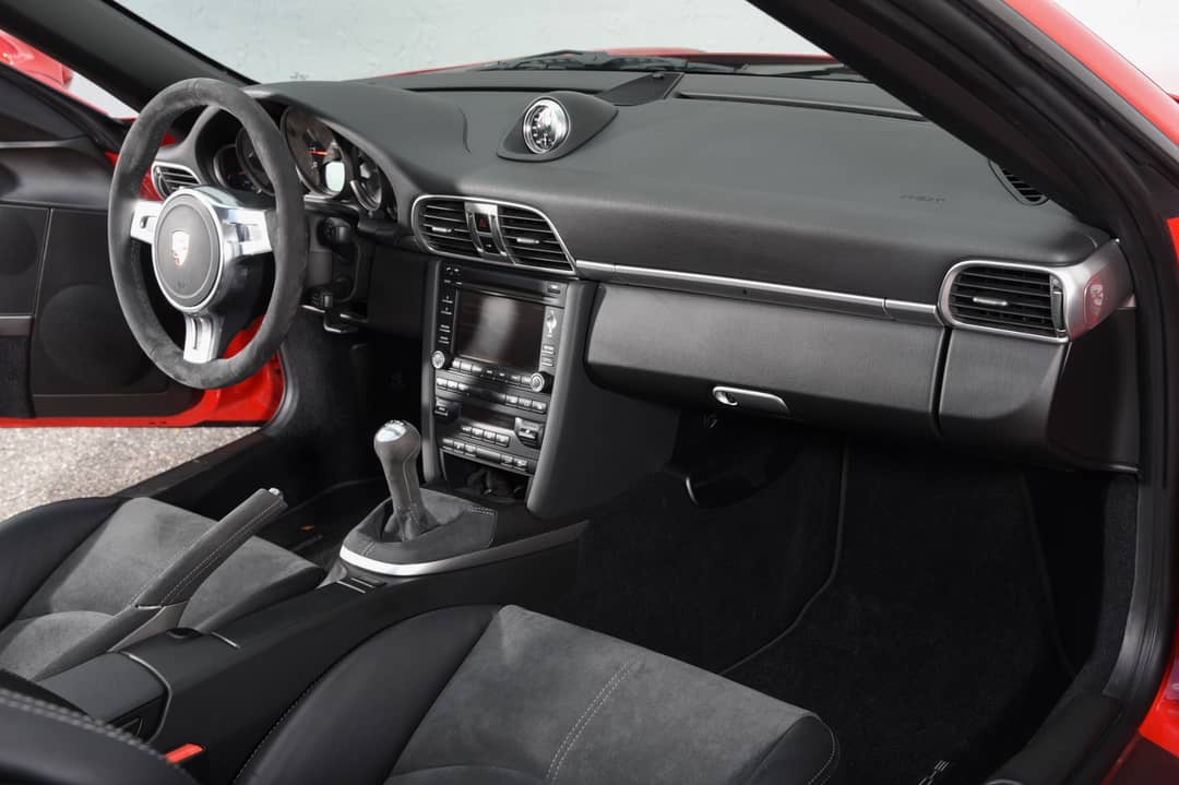 2012 Porsche 911 Carrera GTS — photo 14